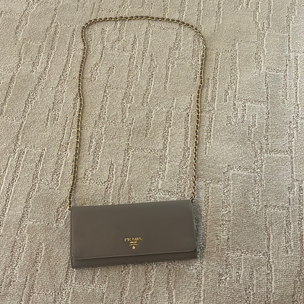 Prada wallet on a chain